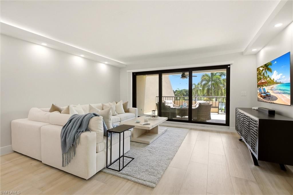 6300 Pelican Bay Blvd , Unit 103, Naples, FL 34108 Photo