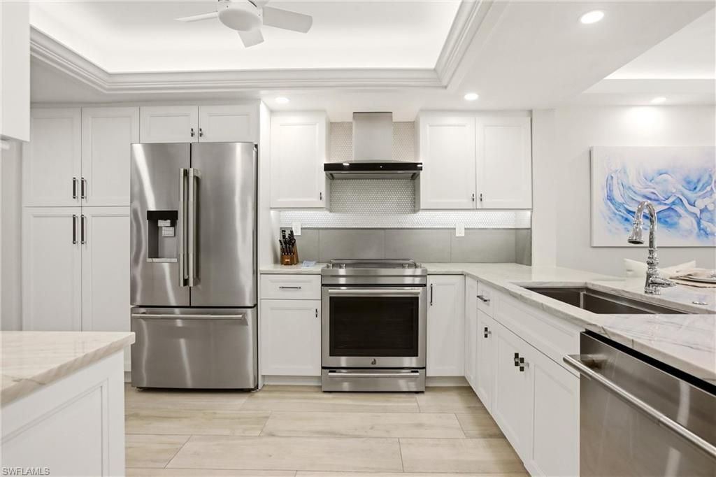 6300 Pelican Bay Blvd , Unit 103, Naples, FL 34108 Photo