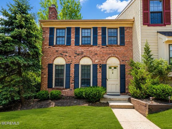 157 Foxhill Court, Aberdeen, NJ 07747