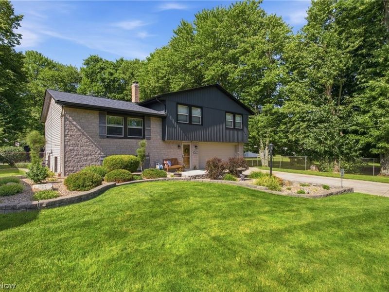 4043 Dennis Lane, Brunswick, OH 44212 Photo 6
