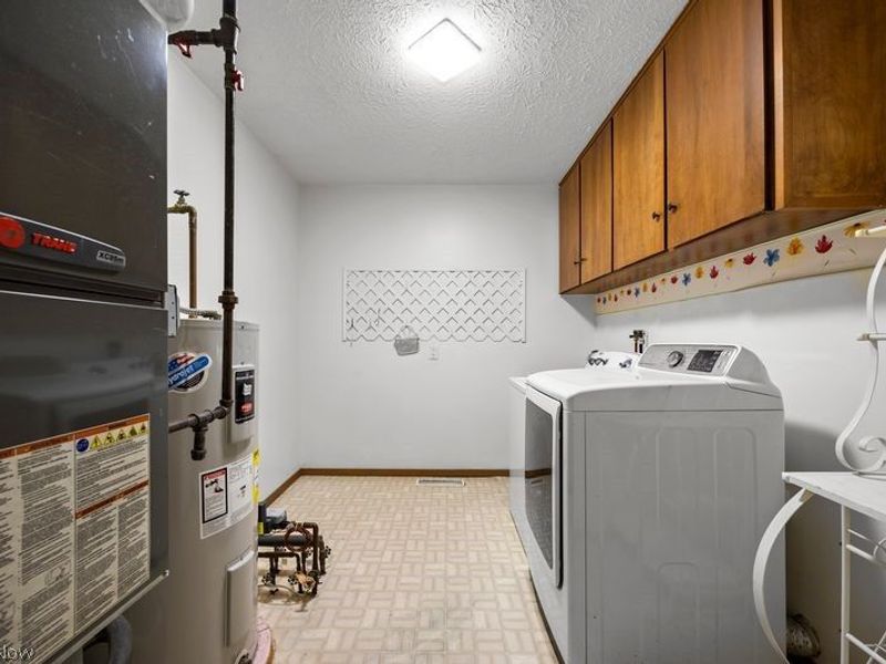 32633 Woodridge Court, North Ridgeville, OH 44039 Photo 14