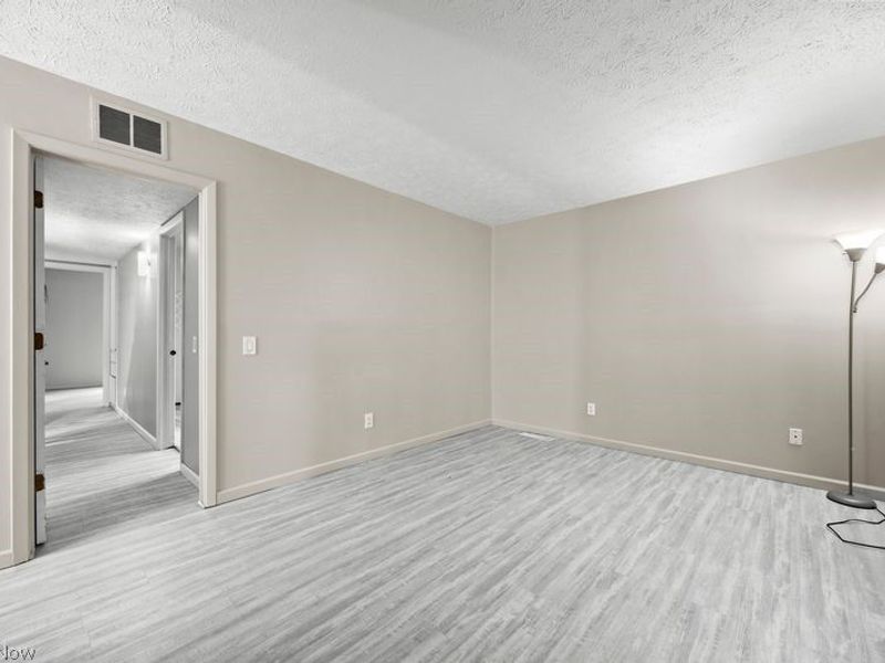 32633 Woodridge Court, North Ridgeville, OH 44039 Photo 21