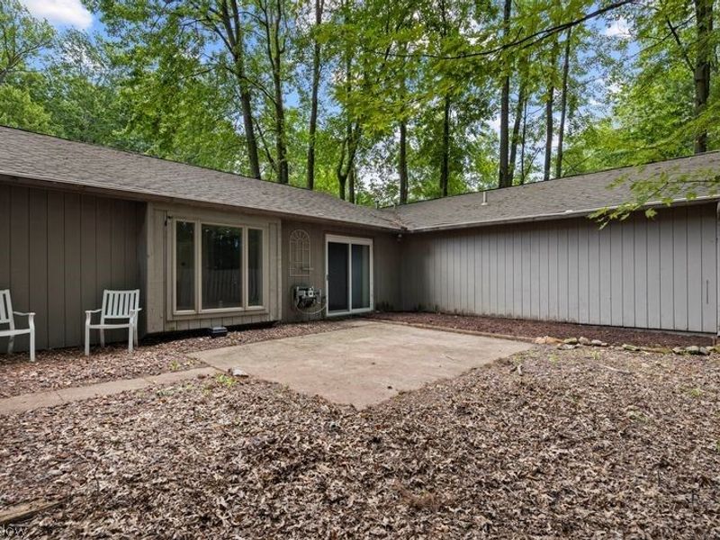 32633 Woodridge Court, North Ridgeville, OH 44039 Photo 26