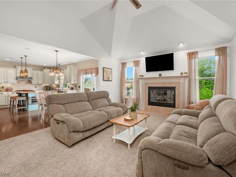 23201 Lakeridge Way, Columbia Station, OH 44028 Photo 5