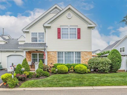 84 Kate Circle Middle Island, NY 11953