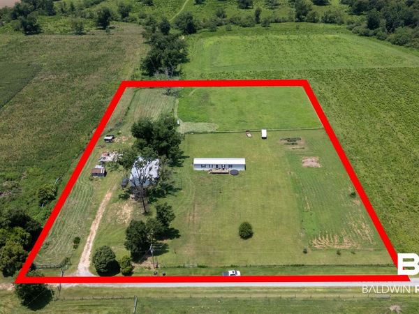 15575 Mikkelsen Road, Summerdale, AL 36580