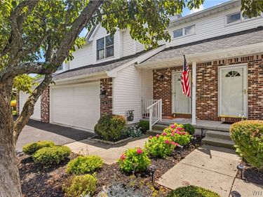 5411 Village Station Circle, Buffalo, NY 14221