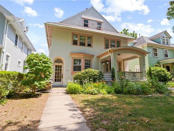 18 Calumet Street , Rochester, NY 14610
