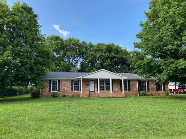 968 Galloway St , Lewisburg, TN 37091
