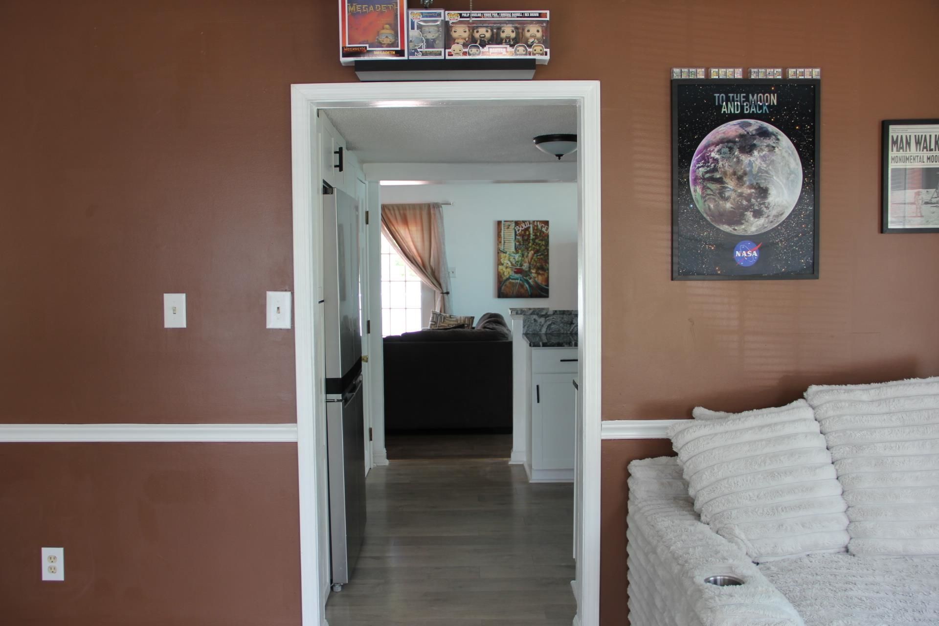 1557 Elizabeth Rd. Photo 4