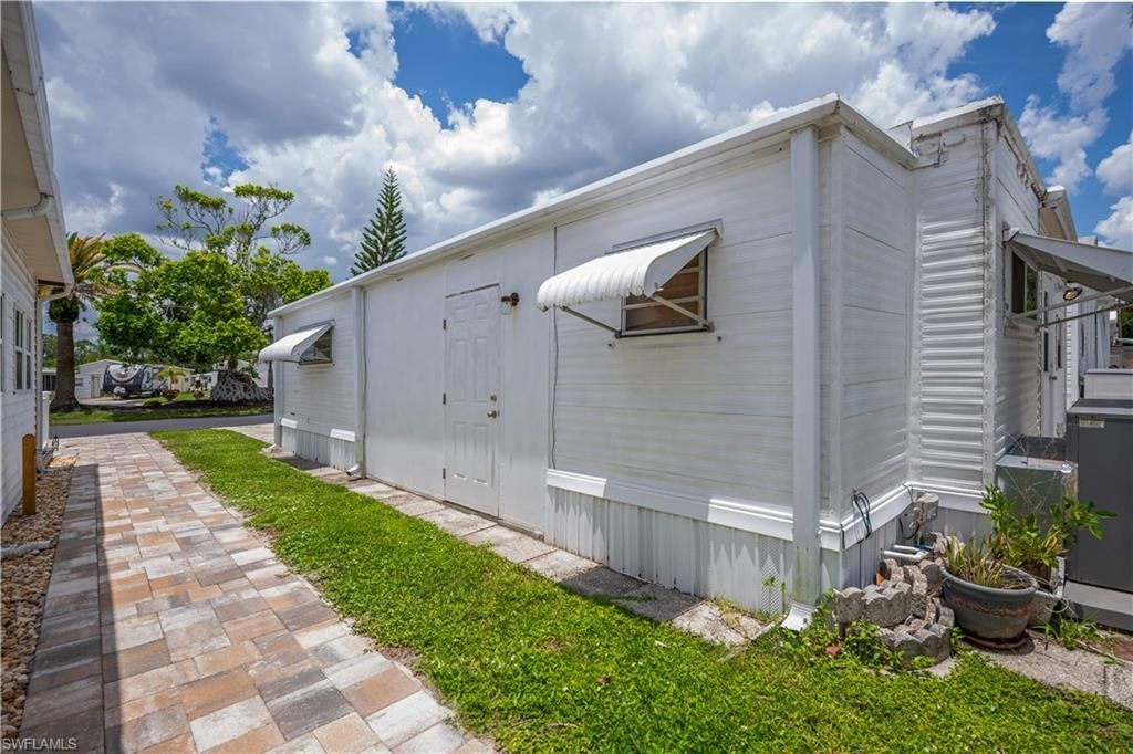 284 Blue Spring Ter , North Fort Myers, FL 33903 Photo