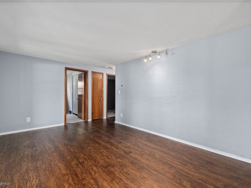 2886 Grant Street, Lorain, OH 44052 Photo 3
