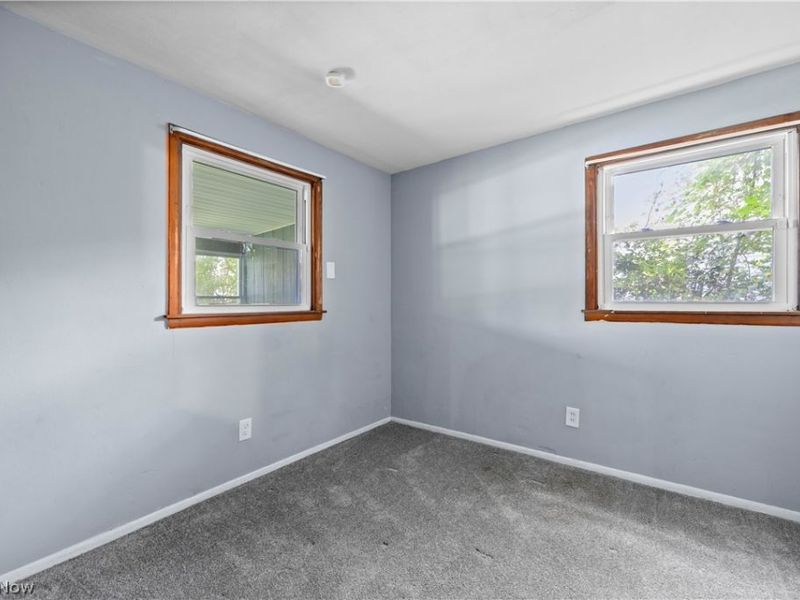 2886 Grant Street, Lorain, OH 44052 Photo 7