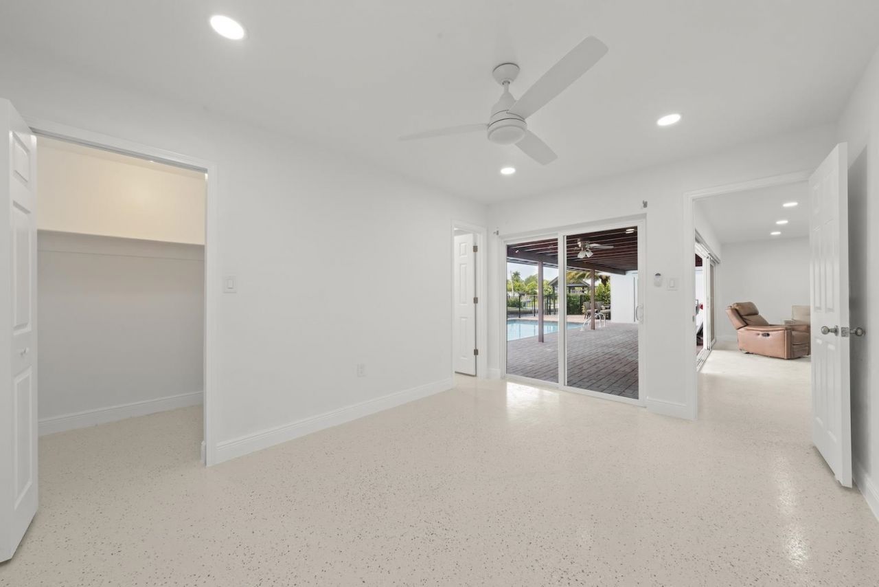 1040 Edgemere Dr, Fort Myers, FL 33919 Photo