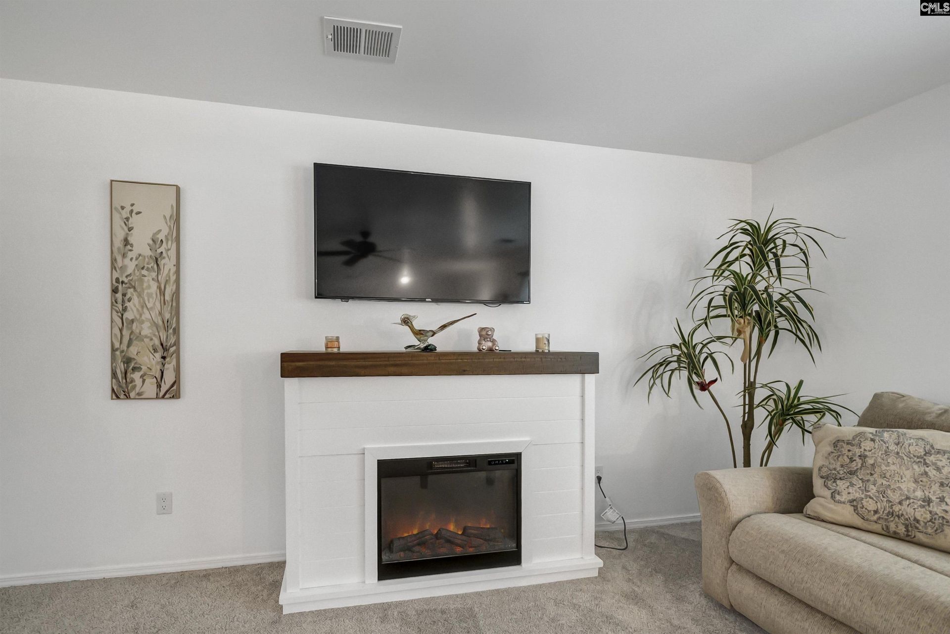 2533 Watson Street  Photo 12