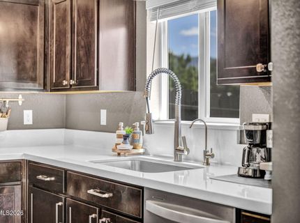 237 Glen Vista Drive, Dayton, NV 89403 Photo