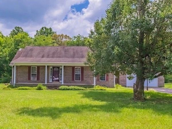 537 Big Oak Dr , Manchester, TN 37355