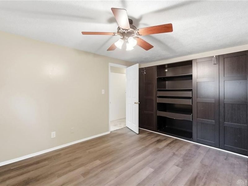 1960 Carol Parkway, Kettering, OH 45440 Photo 18