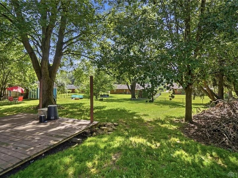 1960 Carol Parkway, Kettering, OH 45440 Photo 29