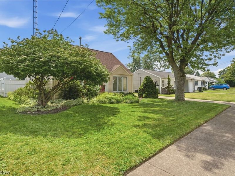 1108 Hawthorne Avenue SW, Canton, OH 44710 Photo 16