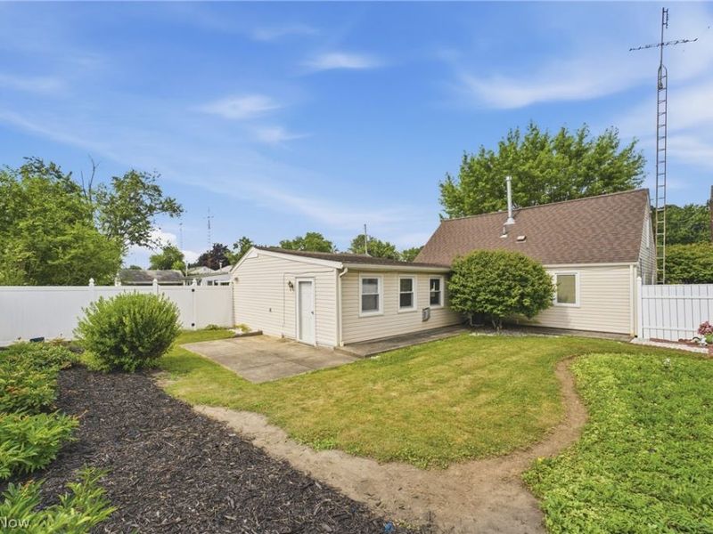 1108 Hawthorne Avenue SW, Canton, OH 44710 Photo 31