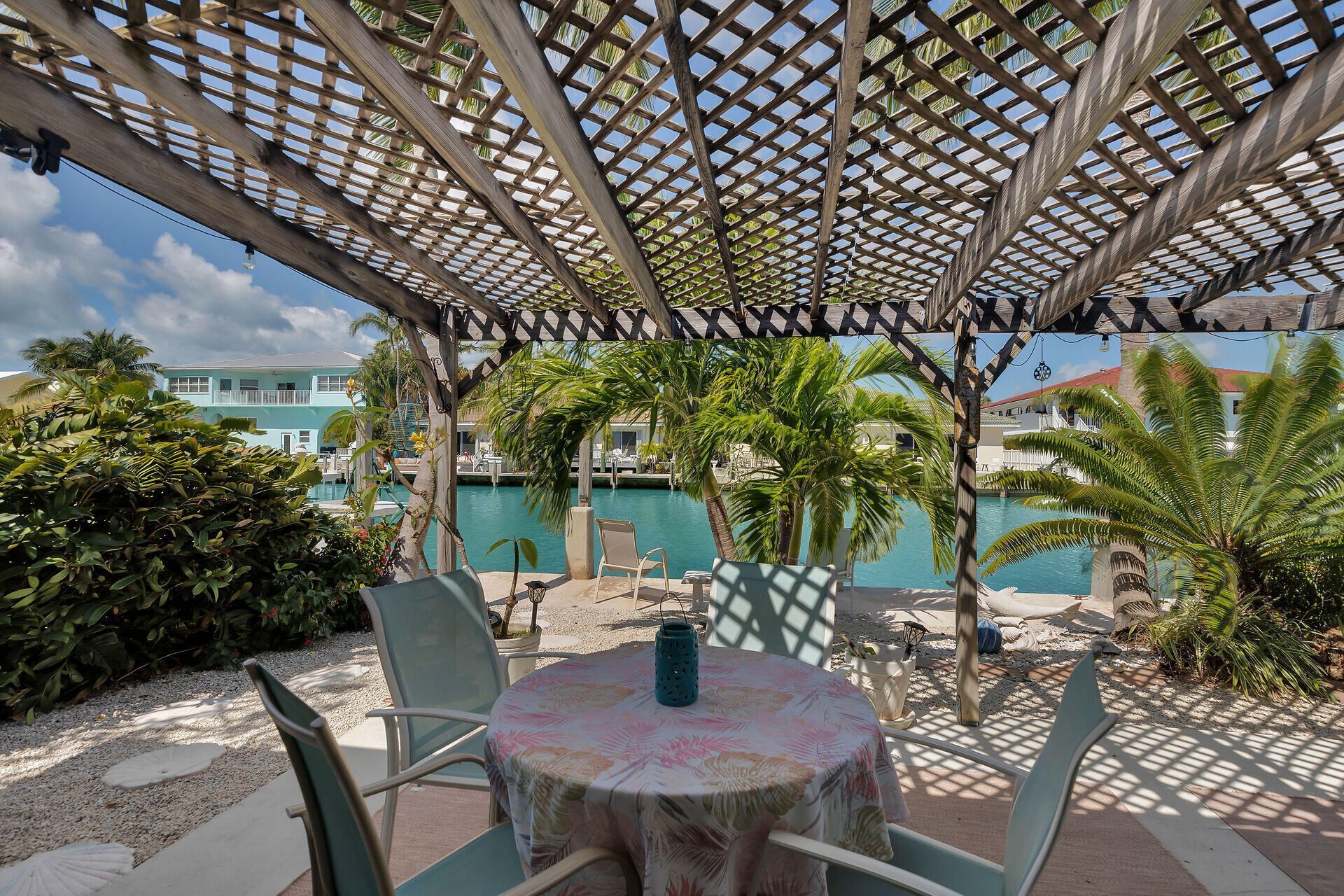 581 9th Street, Key Colony, FL 33051 Photo