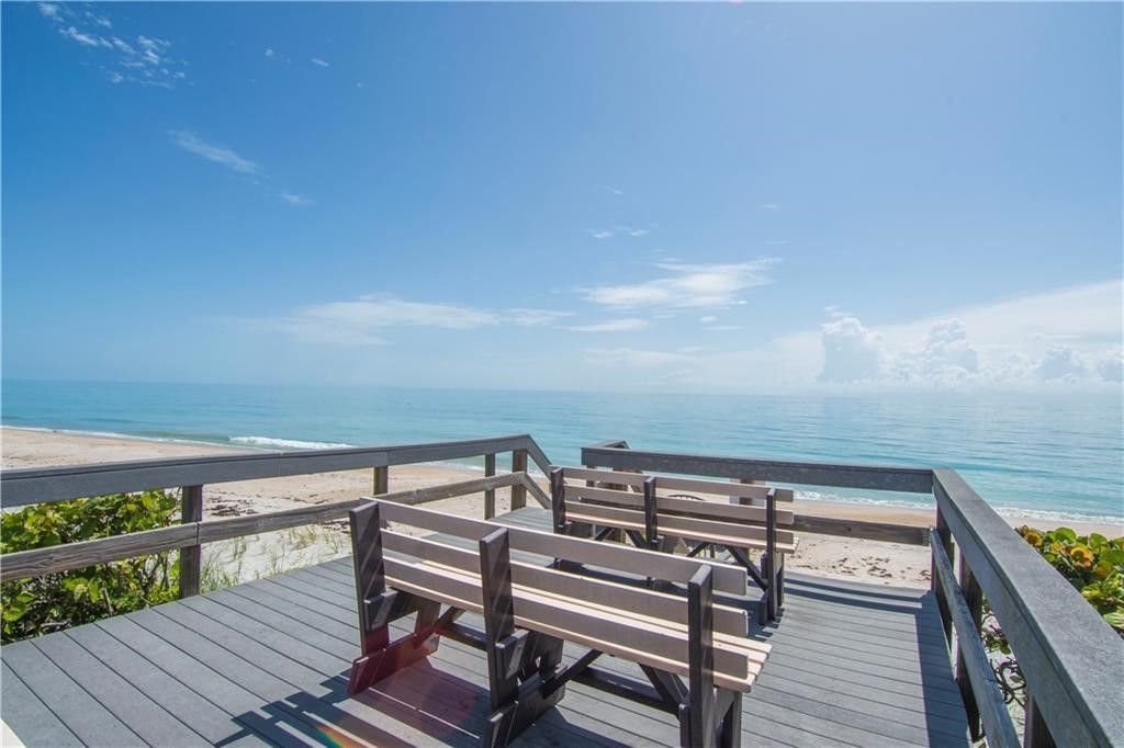 5558 Highway A1a, Unit 205, Vero Beach, FL 32963 Photo