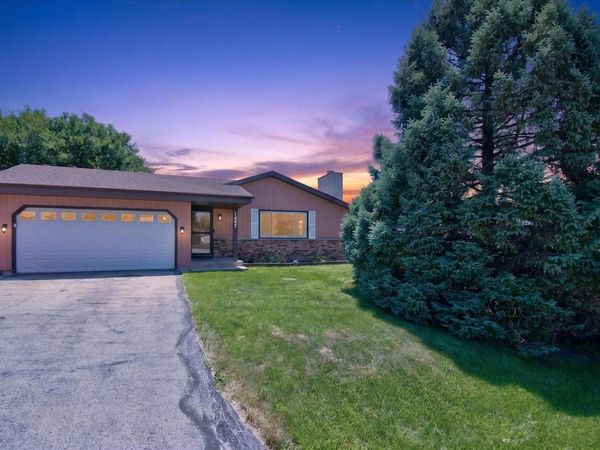 1447 Warwick WAY, Mount Pleasant, WI 53406