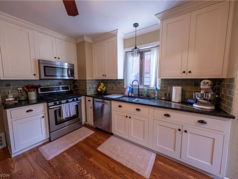 3687 Warren Road, Cleveland, OH 44111 Photo 12
