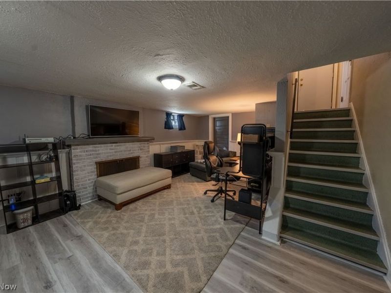 3687 Warren Road, Cleveland, OH 44111 Photo 26