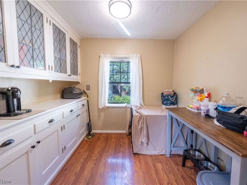 3687 Warren Road, Cleveland, OH 44111 Photo 9