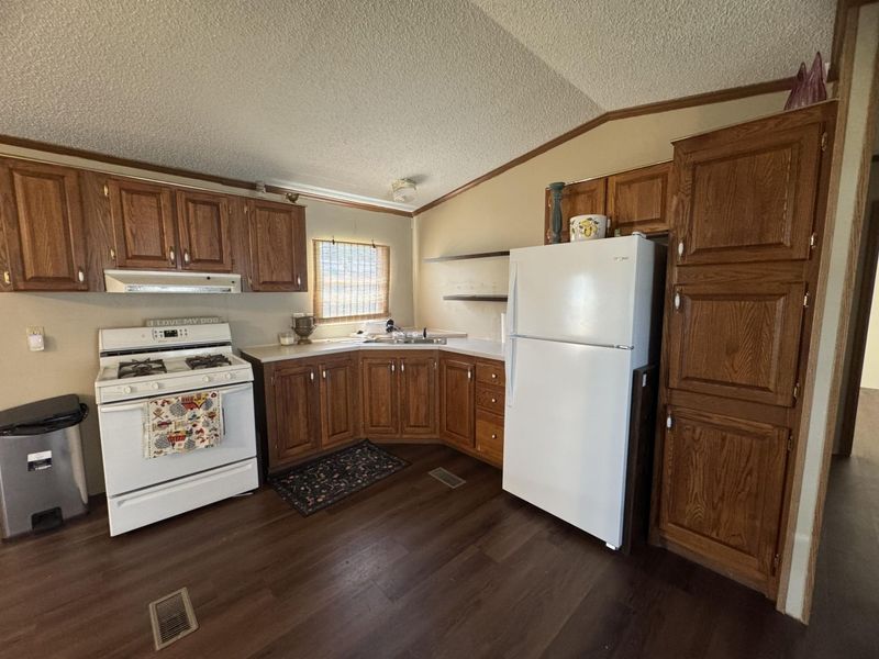 310 Jill Avenue, Unit 111, Celina, OH 45822 Photo 4