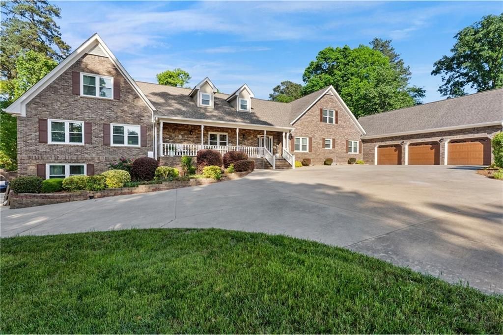 3451 Donegal Way, Snellville, GA 30039 Main Photo