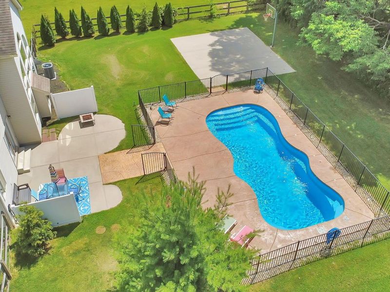 8441 Shady Maple Court, Canal Winchester, OH 43110 Photo 3
