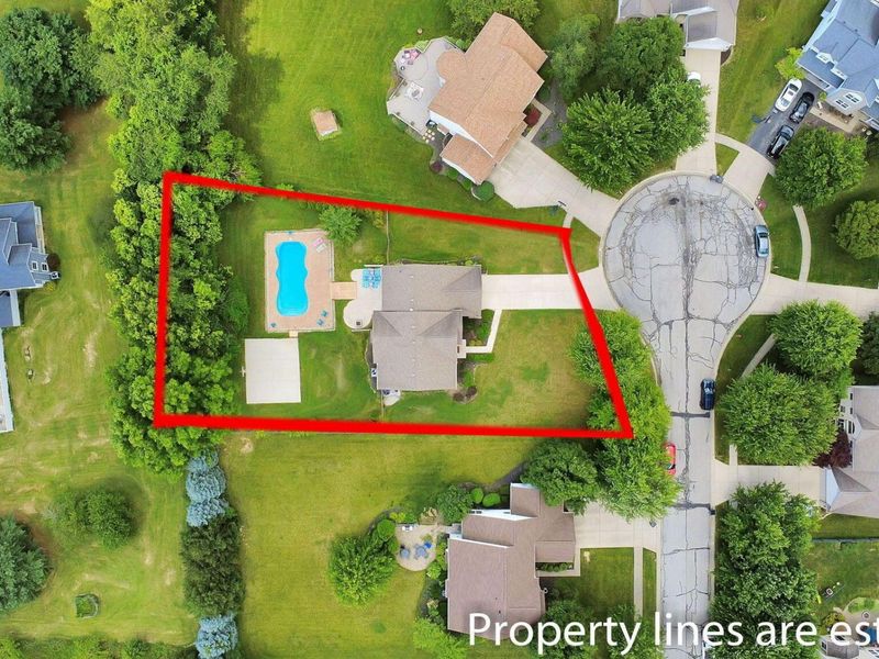 8441 Shady Maple Court, Canal Winchester, OH 43110 Photo 4