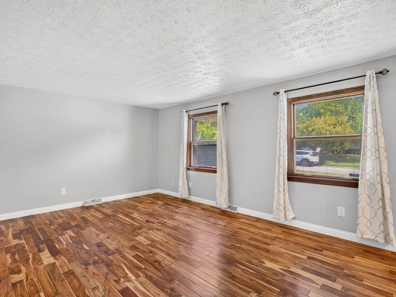 4047 Londonderry Avenue, Columbus, OH 43228 Photo 21