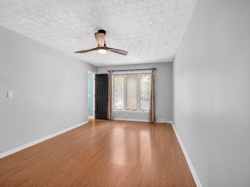 4047 Londonderry Avenue, Columbus, OH 43228 Photo 46