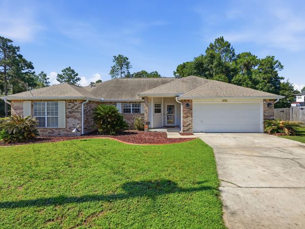 4761 Connor Drive, Crestview, FL 32539