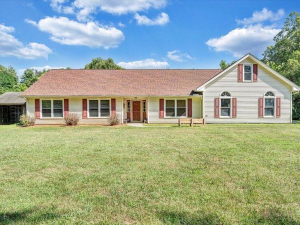 361 Saddlewood DR, Wirtz, VA 24184