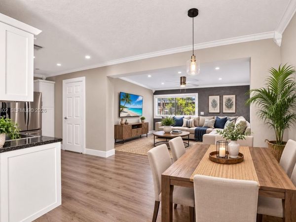 1300 N 70th Ter, Hollywood, FL 33024