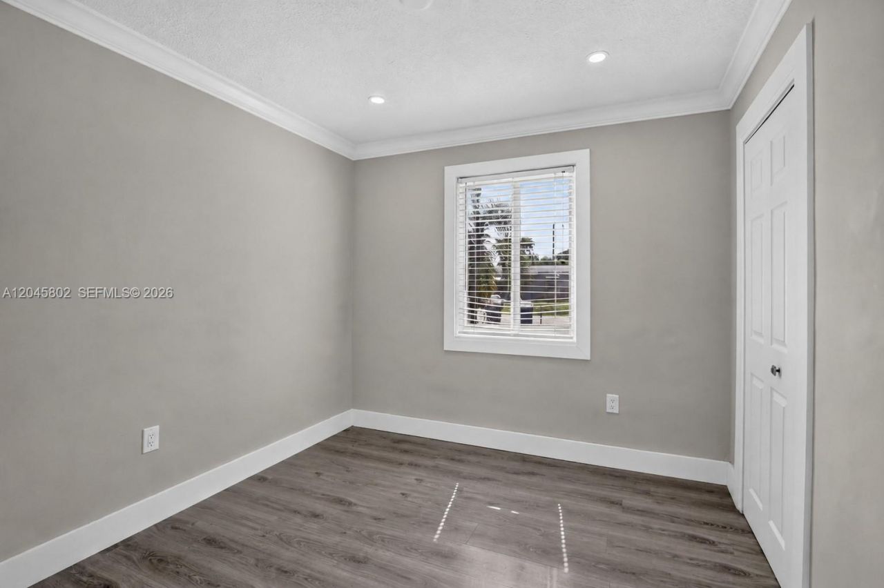 1300 N 70th Ter, Hollywood, FL 33024 Photo