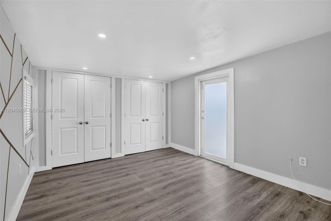 1300 N 70th Ter, Hollywood, FL 33024 Photo