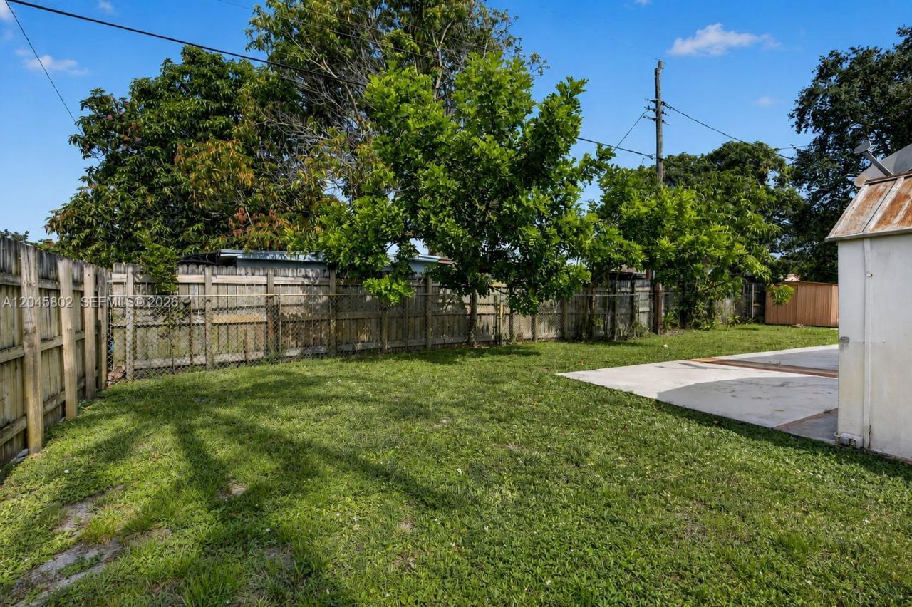1300 N 70th Ter, Hollywood, FL 33024 Photo