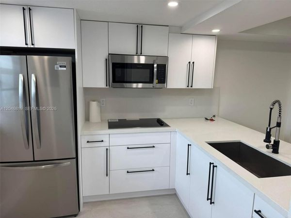 14155 SW 87th St , Unit E202, Miami, FL 33183