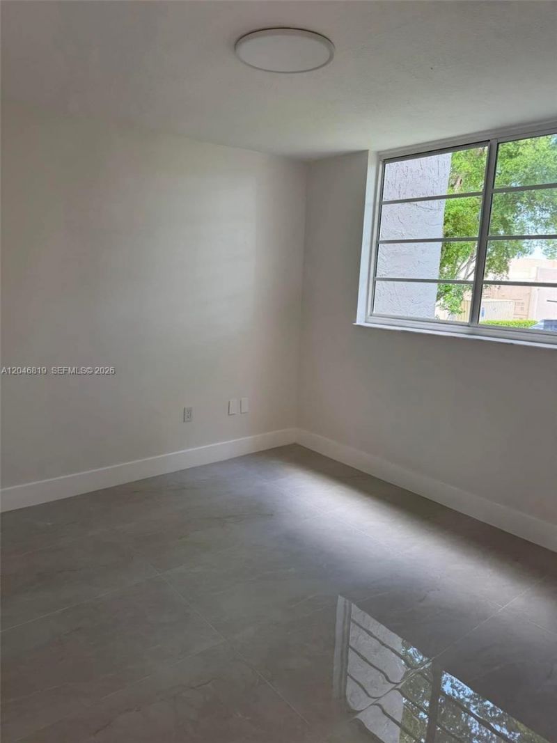 14155 SW 87th St , Unit E202, Miami, FL 33183 Photo