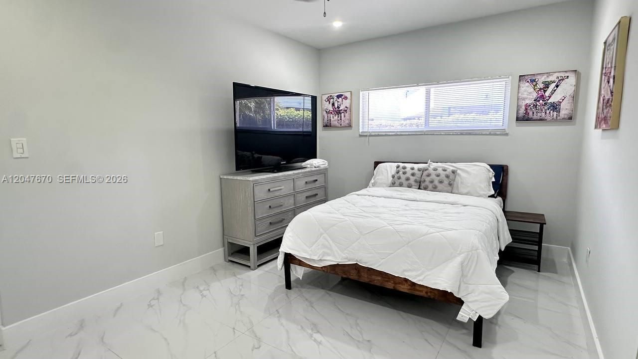 320 SW 29th Rd , Unit Cottage, Miami, FL 33129 Photo