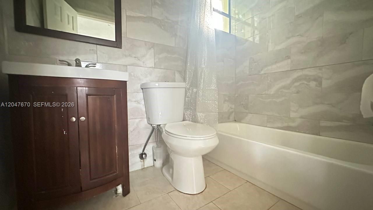 320 SW 29th Rd , Unit Cottage, Miami, FL 33129 Photo