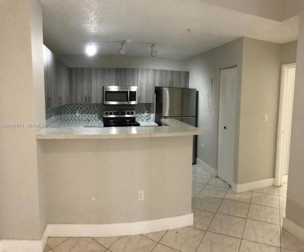 4540 NW 107th Ave, Unit 307-11, Doral, FL 33178 Main Photo