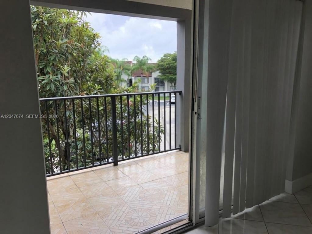 4540 NW 107th Ave, Unit 307-11, Doral, FL 33178 Photo