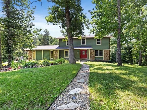 44 Wilderness Lane, Defiance, MO 63341
